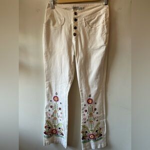 Melissa M Vintage Embroidered Flared Jeans 4 NWT